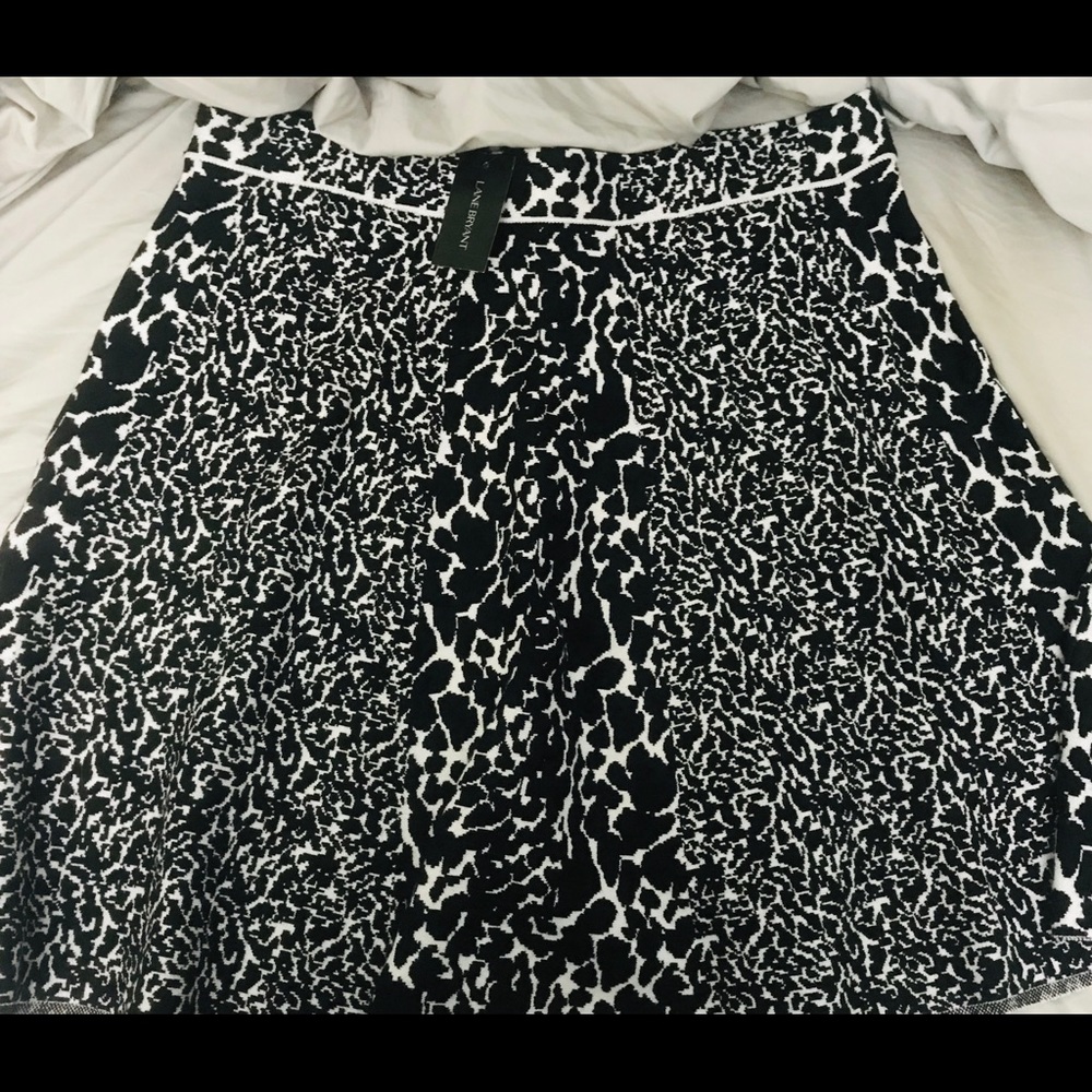 Brand New W 🏷 Lane Bryant Sweater Skirt 14/16